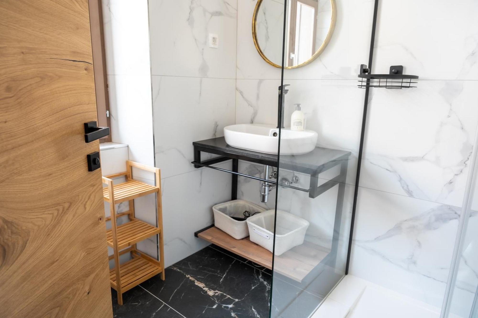 איזולה Island Apartments מראה חיצוני תמונה